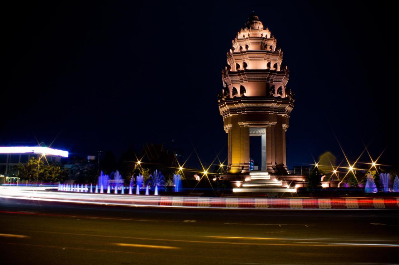 King Grand Boutique Hotel Phnom Penh Exterior foto