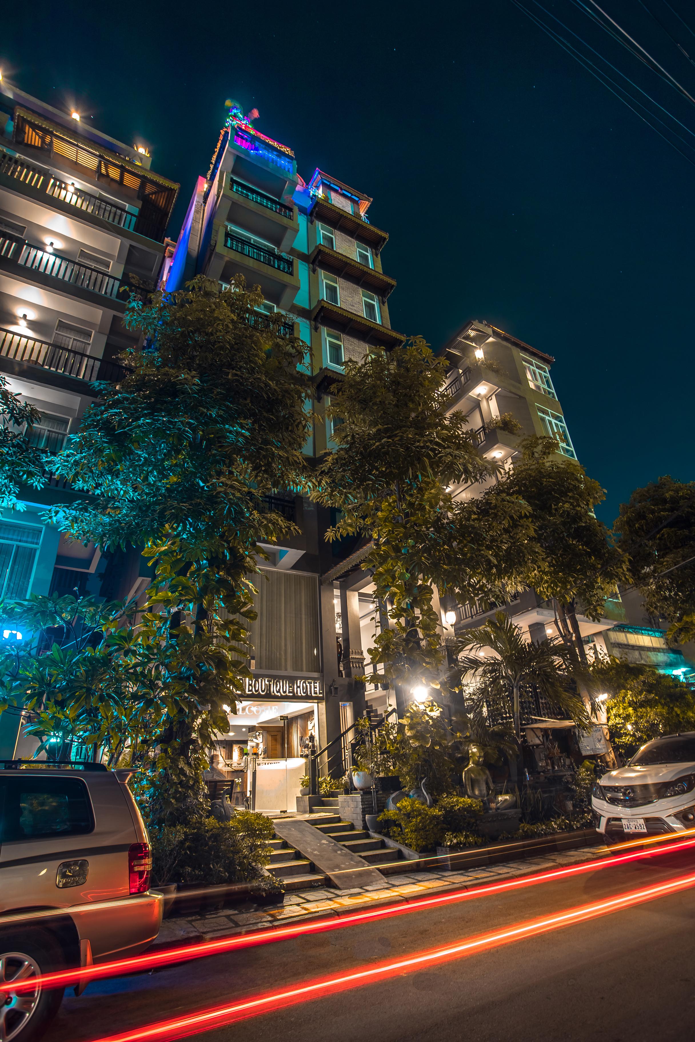 King Grand Boutique Hotel Phnom Penh Exterior foto