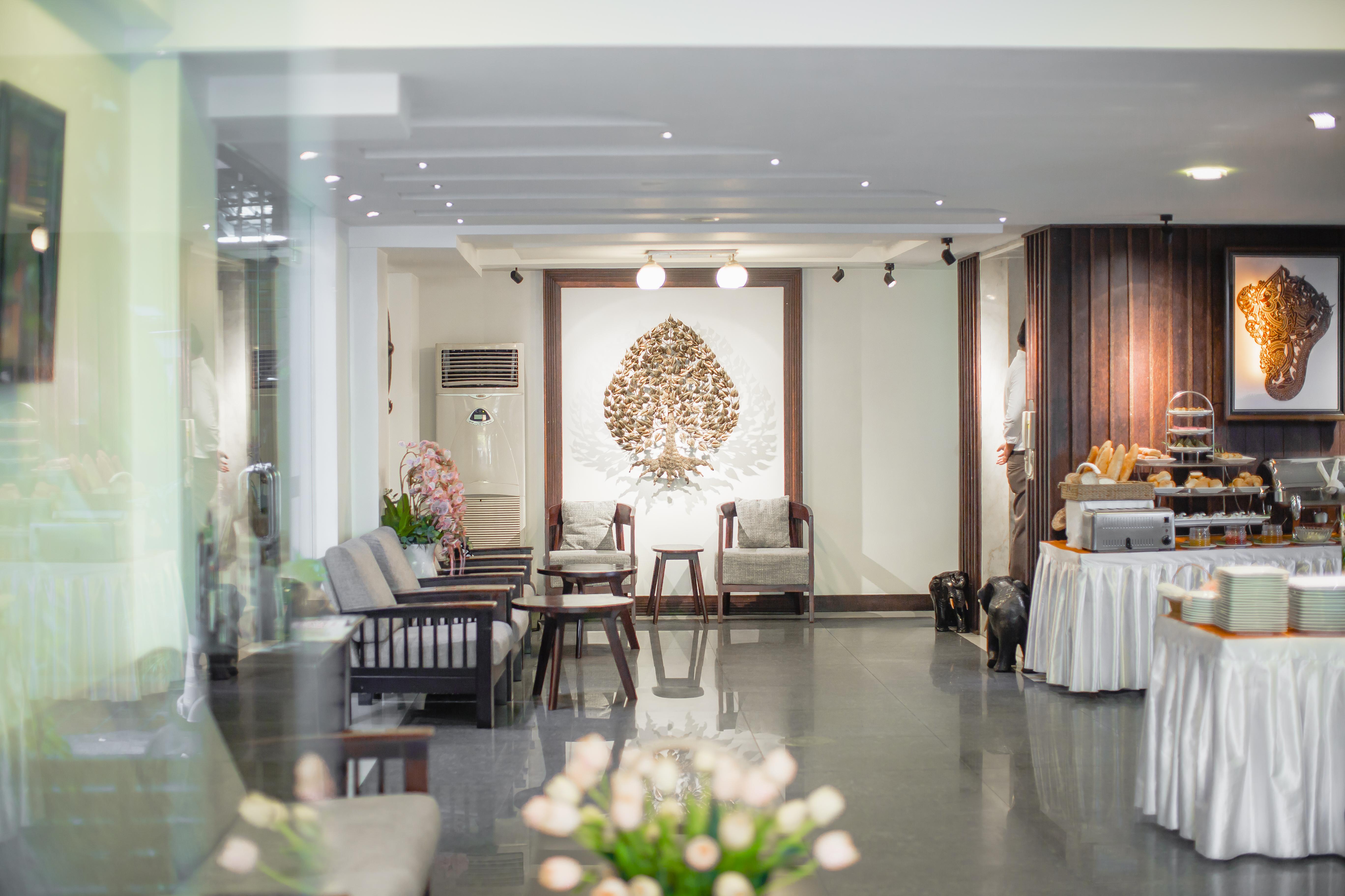 King Grand Boutique Hotel Phnom Penh Exterior foto